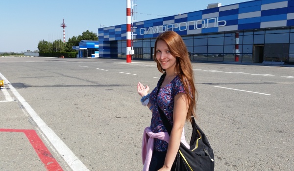 Участники прилетели в аэропорт Симферополя.