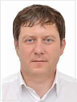 Олег Захаров.