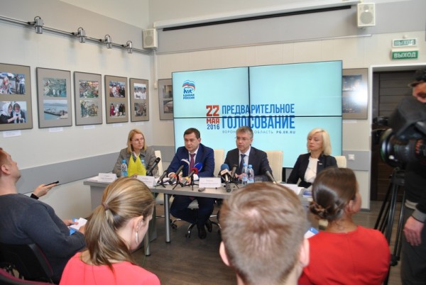 В Воронеже прошла пресс-конференция с Владимиром Нетёсовым.