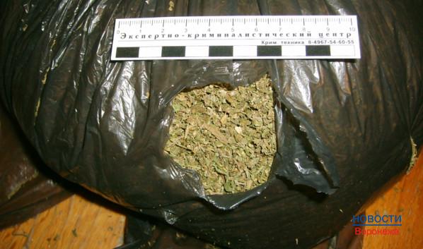 Воронежец хранил дома больше 1 кг марихуаны.