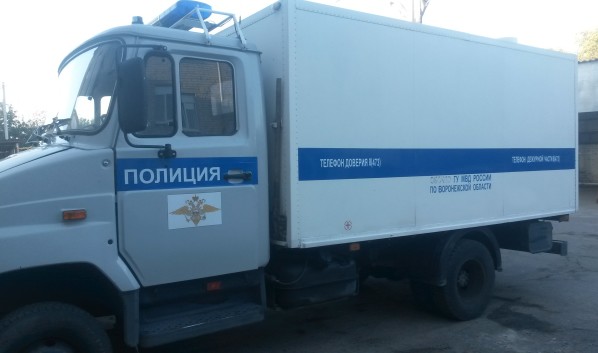 СОБРовцы приехали усмирять дебошира.