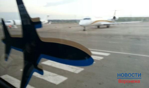 Самолет «РусЛайн» вернулся в аэропорт.