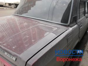 В Воронеже угонщики попытались увести три легковушки.