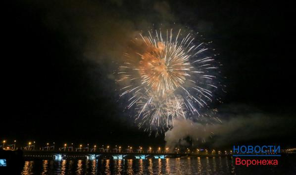 Водохранилище откроют для лодок на время салюта.