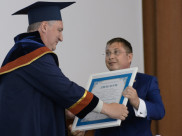 Дмитрий Рогозин получил диплом почетного ректора ВГУ.