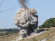 Снаряды взорвали.