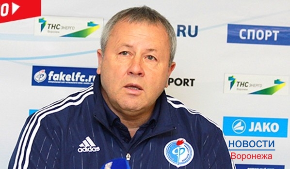 Тренер Павел Гусев.
