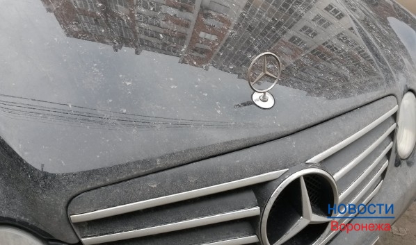 Иномарка столкнулась с российским авто.