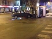 Авария произошла недалеко от площади Ленина.