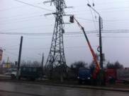 В домах воронежцев включили электричество.