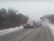 Смертельное ДТП попало в объектив видеокамеры.