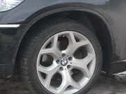 Грабители скрылись на BMW.