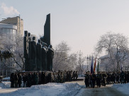 Торжественная церемония прошла на площади Победы.