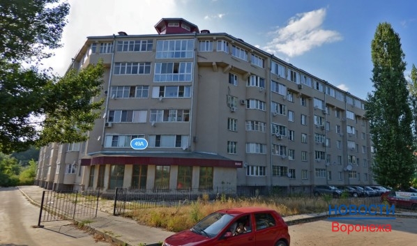 Набережная Максима Горького, 49а.