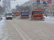 В день на улицу выходило до 120 единиц техники.