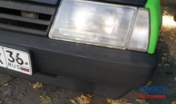 ВАЗ-21099 попал в ДТП.