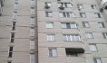 Парни упали с верхних этажей высоток.
