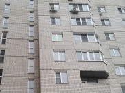 Парни упали с верхних этажей высоток.