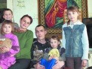 Многодетный отец спас детей соседа из огня.