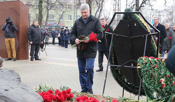 Александр Гусев принял участие в торжественной церемонии в память воинов-интернационалистов.