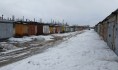 В одном из гаражей нашли арсенал оружия.