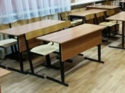 Детей в школе незаконно задерживать после звонка.