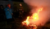Сжигать траву на участках опасно.