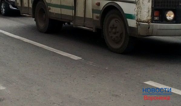 В Воронеже столкнулись два пассажирских автобуса.