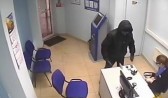 В Воронеже мужчина дважды грабил офис быстрых займов.