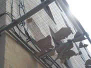 Жителей аварийных домов переселяют.