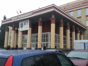 Воронежский госуниверситет захотел купить дорогую машину.