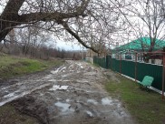 Жители возмущены состоянием дороги в селе.