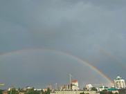 Будет тепло, но с неба будут срываться дожди.