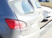 На улице Ворошилова незаконно работала платная автостоянка.
