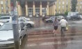 Будет тепло, но дождливо.