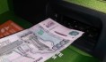 У мужчины выхватил деньги неизвестный.