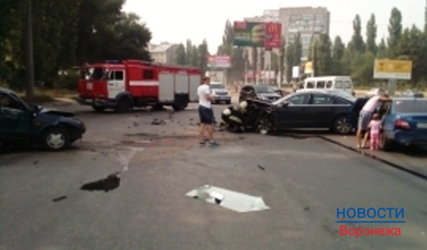 Авария произошла на улице Матросова.
