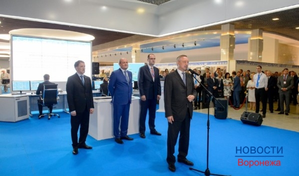 Александр Беглов на открытии выставки.