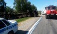 Грузовик от удара перевернулся.