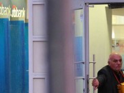 Захватчик заложников в банке.