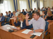Депутаты единогласно проголосовали за кандидатуры почетных граждан.