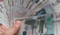 У пенсионерки украли больше 60 тысяч рублей.
