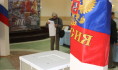 Горожане потихоньку идут на выборы.