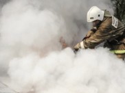 Пожары часто тушат добровольцы.