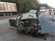 Машины получили серьезные повреждения.