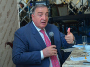 Абубакар Арсамаков.