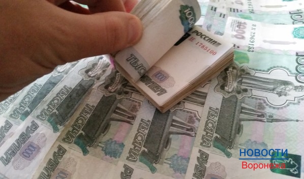 Адвокат попался на получении 200 тысяч рублей.