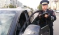 Гаишники штрафовали водителей за тонировку.