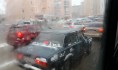 Снегопад спровоцировал большие пробки.
