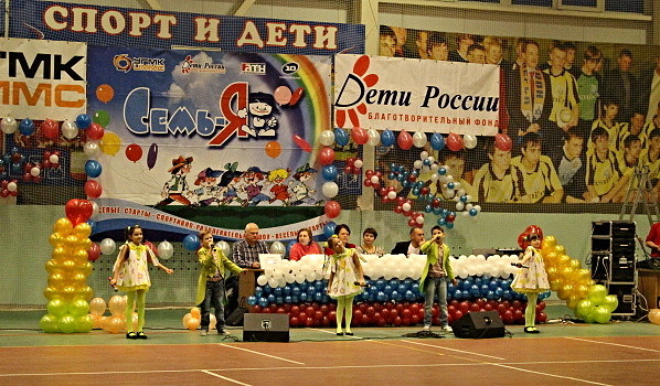 Шоу «Семь-Я» прошло в Новохоперске.